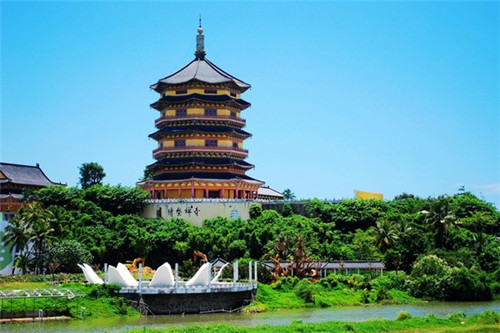 万宁神州半岛适合养老吗（海南神州半岛哪个地区气候最好适合居住）