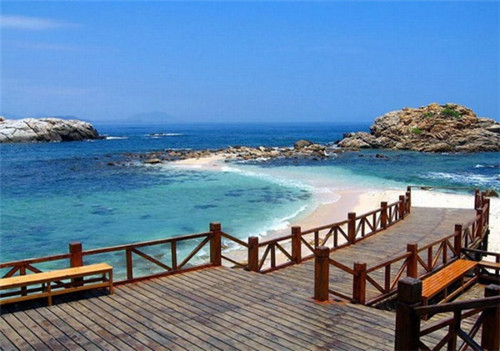 平地起雷的意思