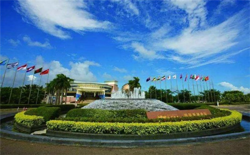 湘西土家族苗族自治州民宿包吃住价格多少钱